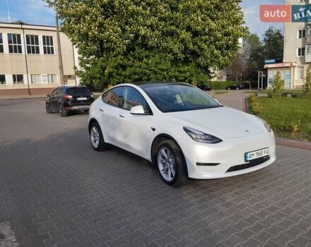 Белый Тесла Model Y, объемом двигателя 0 л и пробегом 31 тыс. км за 25500 $, фото 12 на Automoto.ua