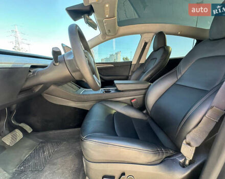 Білий Тесла Model Y, об'ємом двигуна 0 л та пробігом 53 тис. км за 25900 $, фото 14 на Automoto.ua