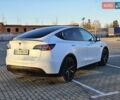 Белый Тесла Model Y, объемом двигателя 0 л и пробегом 28 тыс. км за 28400 $, фото 1 на Automoto.ua