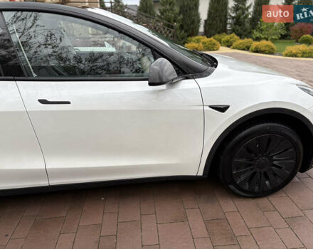Тесла Model Y 2023 в Новояворовск на Automoto.ua Белый Тесла Model Y, объемом двигателя 0 л и пробегом 41 тыс. км за 28300 $, фото 6 на Automoto.ua
