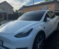 Белый Тесла Model Y, объемом двигателя 0 л и пробегом 44 тыс. км за 27900 $, фото 1 на Automoto.ua