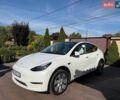 Белый Тесла Model Y, объемом двигателя 0 л и пробегом 10 тыс. км за 28999 $, фото 1 на Automoto.ua