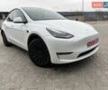 Белый Тесла Model Y, объемом двигателя 0 л и пробегом 39 тыс. км за 27200 $, фото 1 на Automoto.ua