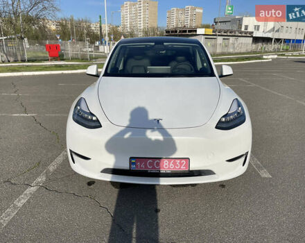 Белый Тесла Model Y, объемом двигателя 0 л и пробегом 22 тыс. км за 31500 $, фото 5 на Automoto.ua