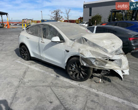 Белый Тесла Model Y, объемом двигателя 0 л и пробегом 22 тыс. км за 29500 $, фото 17 на Automoto.ua