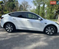 Белый Тесла Model Y, объемом двигателя 0 л и пробегом 24 тыс. км за 32500 $, фото 3 на Automoto.ua