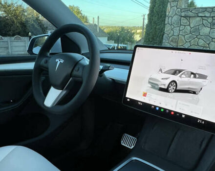 Тесла Model Y 2023 в Шаргороде на Automoto.ua Белый Тесла Model Y, объемом двигателя 0 л и пробегом 81 тыс. км за 31900 $, фото 32 на Automoto.ua