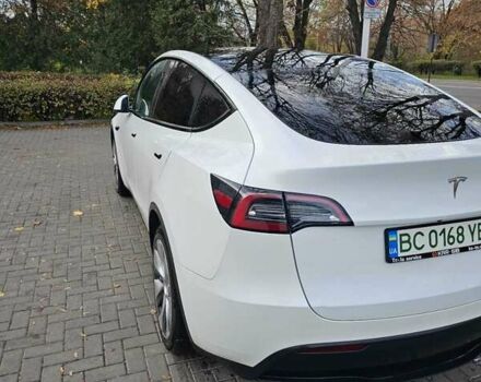 Белый Тесла Model Y, объемом двигателя 0 л и пробегом 32 тыс. км за 29000 $, фото 2 на Automoto.ua