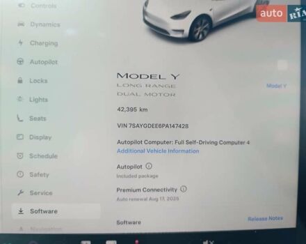Белый Тесла Model Y, объемом двигателя 0 л и пробегом 42 тыс. км за 25990 $, фото 11 на Automoto.ua