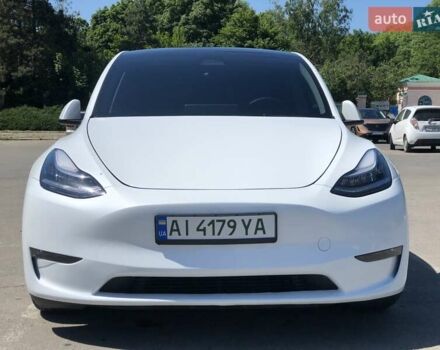 Белый Тесла Model Y, объемом двигателя 0 л и пробегом 7 тыс. км за 35900 $, фото 6 на Automoto.ua