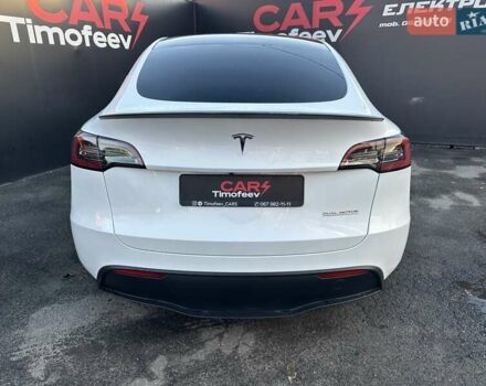 Белый Тесла Model Y, объемом двигателя 0 л и пробегом 25 тыс. км за 30000 $, фото 4 на Automoto.ua