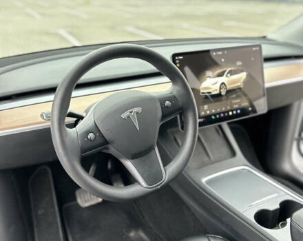 Белый Тесла Model Y, объемом двигателя 0 л и пробегом 38 тыс. км за 29950 $, фото 31 на Automoto.ua