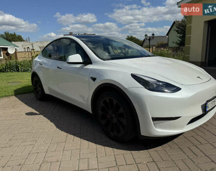 Белый Тесла Model Y, объемом двигателя 0 л и пробегом 33 тыс. км за 32000 $, фото 4 на Automoto.ua