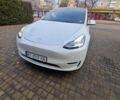 Белый Тесла Model Y, объемом двигателя 0 л и пробегом 26 тыс. км за 28200 $, фото 1 на Automoto.ua