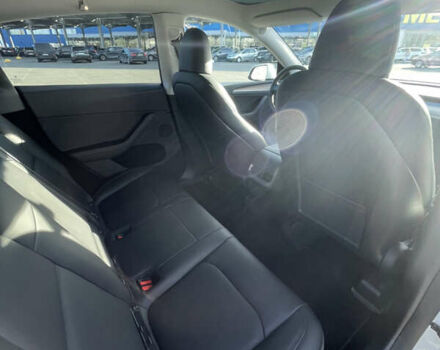 Белый Тесла Model Y, объемом двигателя 0 л и пробегом 22 тыс. км за 31500 $, фото 14 на Automoto.ua