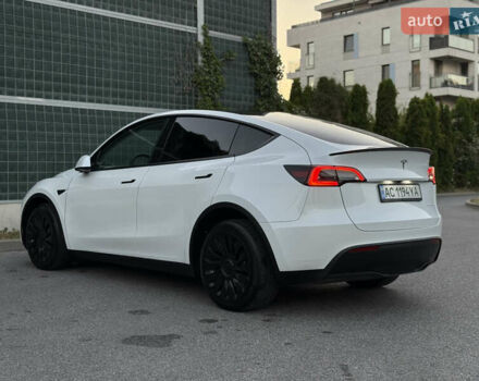 Белый Тесла Model Y, объемом двигателя 0 л и пробегом 18 тыс. км за 29600 $, фото 61 на Automoto.ua