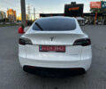 Білий Тесла Model Y, об'ємом двигуна 0 л та пробігом 42 тис. км за 29500 $, фото 4 на Automoto.ua