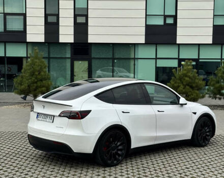 Белый Тесла Model Y, объемом двигателя 0 л и пробегом 45 тыс. км за 29900 $, фото 5 на Automoto.ua