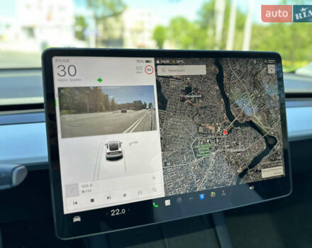 Белый Тесла Model Y, объемом двигателя 0 л и пробегом 18 тыс. км за 27490 $, фото 49 на Automoto.ua