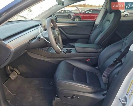 Білий Тесла Model Y, об'ємом двигуна 0 л та пробігом 83 тис. км за 12200 $, фото 6 на Automoto.ua