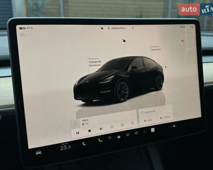 Білий Тесла Model Y, об'ємом двигуна 0 л та пробігом 20 тис. км за 29999 $, фото 11 на Automoto.ua