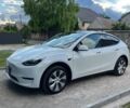 Белый Тесла Model Y, объемом двигателя 0 л и пробегом 75 тыс. км за 27200 $, фото 1 на Automoto.ua