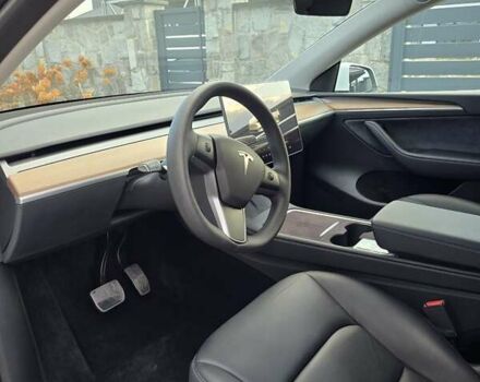 Белый Тесла Model Y, объемом двигателя 0 л и пробегом 42 тыс. км за 26800 $, фото 14 на Automoto.ua