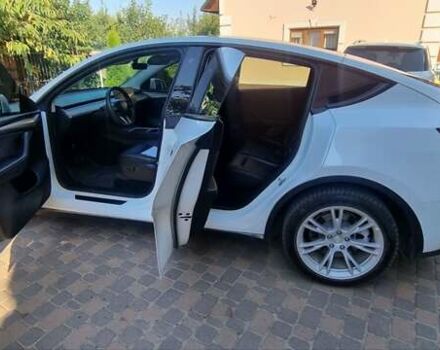 Белый Тесла Model Y, объемом двигателя 0 л и пробегом 13 тыс. км за 29500 $, фото 24 на Automoto.ua