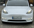 Белый Тесла Model Y, объемом двигателя 0 л и пробегом 37 тыс. км за 28500 $, фото 1 на Automoto.ua