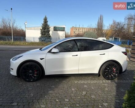 Белый Тесла Model Y, объемом двигателя 0 л и пробегом 47 тыс. км за 32500 $, фото 3 на Automoto.ua