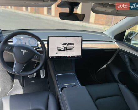 Белый Тесла Model Y, объемом двигателя 0 л и пробегом 13 тыс. км за 26500 $, фото 18 на Automoto.ua