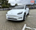 Білий Тесла Model Y, об'ємом двигуна 0 л та пробігом 45 тис. км за 27500 $, фото 2 на Automoto.ua