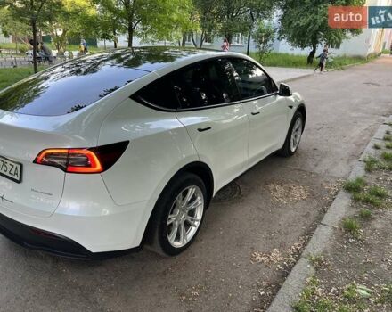 Белый Тесла Model Y, объемом двигателя 0 л и пробегом 33 тыс. км за 29800 $, фото 14 на Automoto.ua