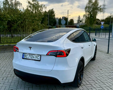 Тесла Model Y 2023 в Львове на Automoto.ua Белый Тесла Model Y, объемом двигателя 0 л и пробегом 48 тыс. км за 28900 $, фото 15 на Automoto.ua