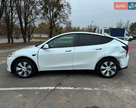 Білий Тесла Model Y, об'ємом двигуна 0 л та пробігом 50 тис. км за 21900 $, фото 3 на Automoto.ua