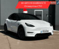 Білий Тесла Model Y, об'ємом двигуна 0 л та пробігом 42 тис. км за 31500 $, фото 1 на Automoto.ua