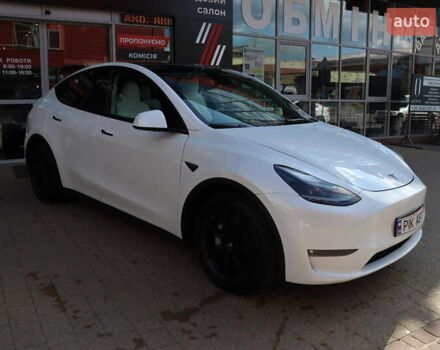 Белый Тесла Model Y, объемом двигателя 0 л и пробегом 34 тыс. км за 27400 $, фото 5 на Automoto.ua