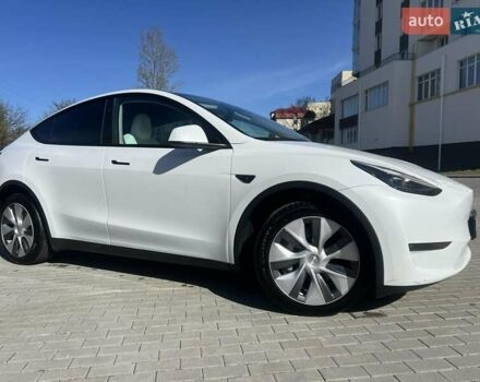 Белый Тесла Model Y, объемом двигателя 0 л и пробегом 37 тыс. км за 27900 $, фото 16 на Automoto.ua