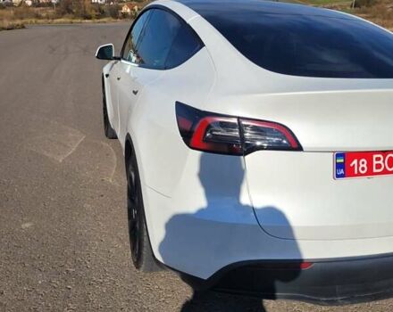 Белый Тесла Model Y, объемом двигателя 0 л и пробегом 4 тыс. км за 27400 $, фото 11 на Automoto.ua