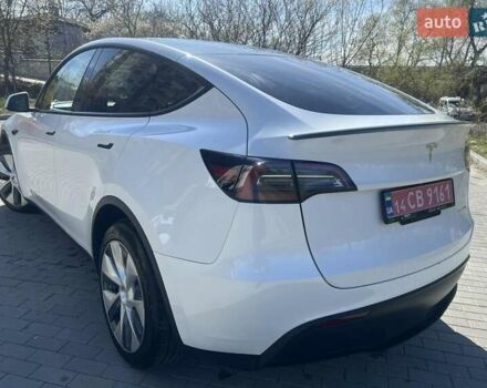 Белый Тесла Model Y, объемом двигателя 0 л и пробегом 37 тыс. км за 27900 $, фото 11 на Automoto.ua