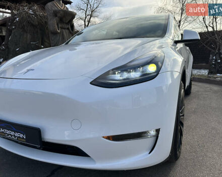 Белый Тесла Model Y, объемом двигателя 0 л и пробегом 3 тыс. км за 39899 $, фото 4 на Automoto.ua