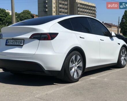 Белый Тесла Model Y, объемом двигателя 0 л и пробегом 7 тыс. км за 35900 $, фото 4 на Automoto.ua