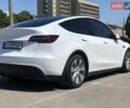 Белый Тесла Model Y, объемом двигателя 0 л и пробегом 7 тыс. км за 35900 $, фото 4 на Automoto.ua