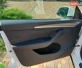 Белый Тесла Model Y, объемом двигателя 0 л и пробегом 19 тыс. км за 30400 $, фото 10 на Automoto.ua