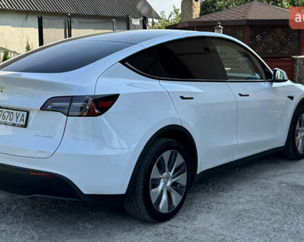 Белый Тесла Model Y, объемом двигателя 0 л и пробегом 35 тыс. км за 33000 $, фото 6 на Automoto.ua