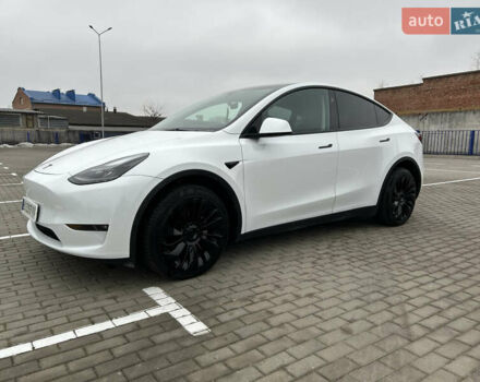 Белый Тесла Model Y, объемом двигателя 0 л и пробегом 38 тыс. км за 29950 $, фото 5 на Automoto.ua