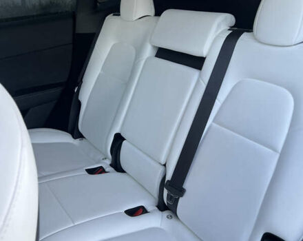 Тесла Model Y 2023 в Шаргороде на Automoto.ua Белый Тесла Model Y, объемом двигателя 0 л и пробегом 81 тыс. км за 31900 $, фото 34 на Automoto.ua