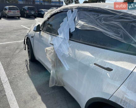 Белый Тесла Model Y, объемом двигателя 0 л и пробегом 22 тыс. км за 29500 $, фото 26 на Automoto.ua