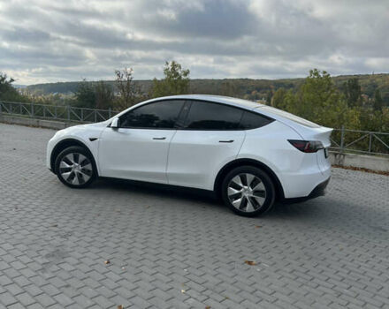 Тесла Model Y 2023 в Тернополе на Automoto.ua Белый Тесла Model Y, объемом двигателя 0 л и пробегом 16 тыс. км за 28500 $, фото 3 на Automoto.ua