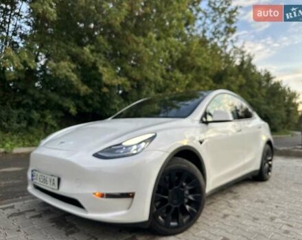 Белый Тесла Model Y, объемом двигателя 0 л и пробегом 62 тыс. км за 24999 $, фото 15 на Automoto.ua